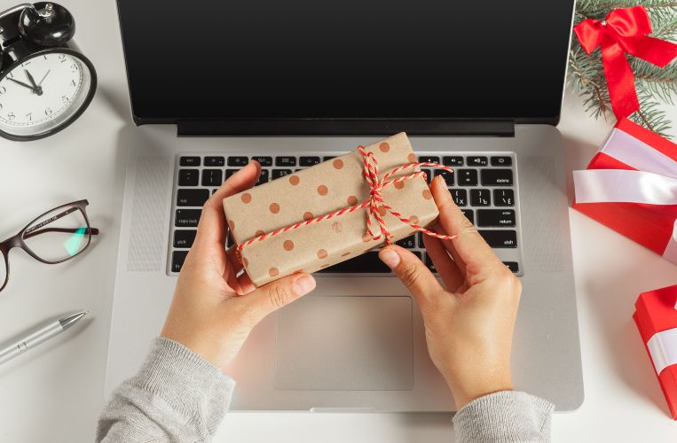 AI Communication at Christmas